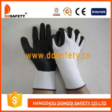 White Nylon Liner. Black PU Coated on Palm/Finger. Knit Wrist Glove (DPU416)